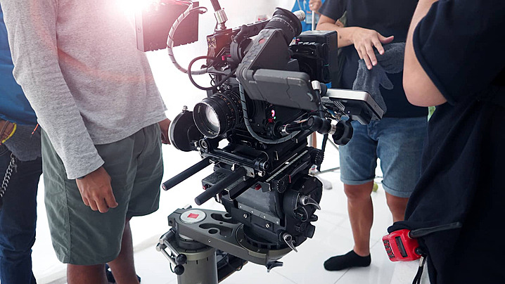 pngtree-4k-high-definition-video-camera-shooting-person-production-webfilm-photo-image_33204682